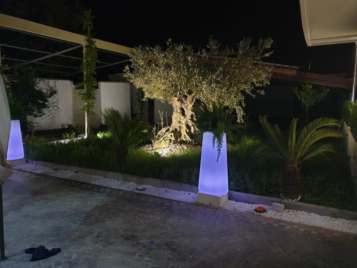 安格里Residenza Carlucci公寓式酒店 外观 照片